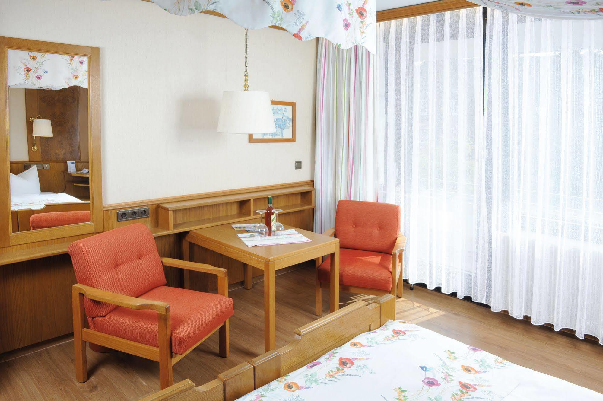 Hotel Bad Stebener Hof מראה חיצוני תמונה